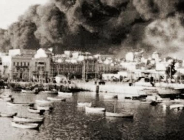 Σαν σήμερα: Ο βομβαρδισμός του Πειραιά το 1944 (βίντεο)